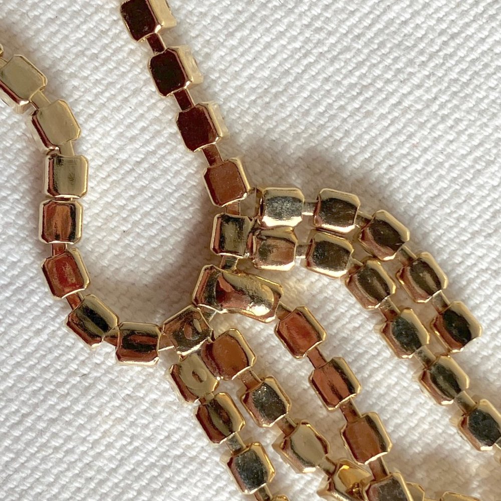 Dangly Rhinestone Necklace - Picture 2 of 6